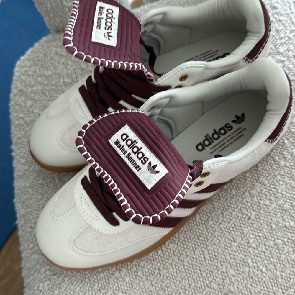 COPY - Samba Sneakers